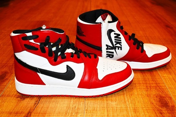 NIKE / ナイキ】AIR JORDAN 1 REBEL XX CHICAGO  （AT4151-100）入荷情報[2020.02.20発行]｜トレファクスタイル千葉店｜洋服・古着の買取と販売の専門店｜トレジャーファクトリー（トレファク）のファッションリユース