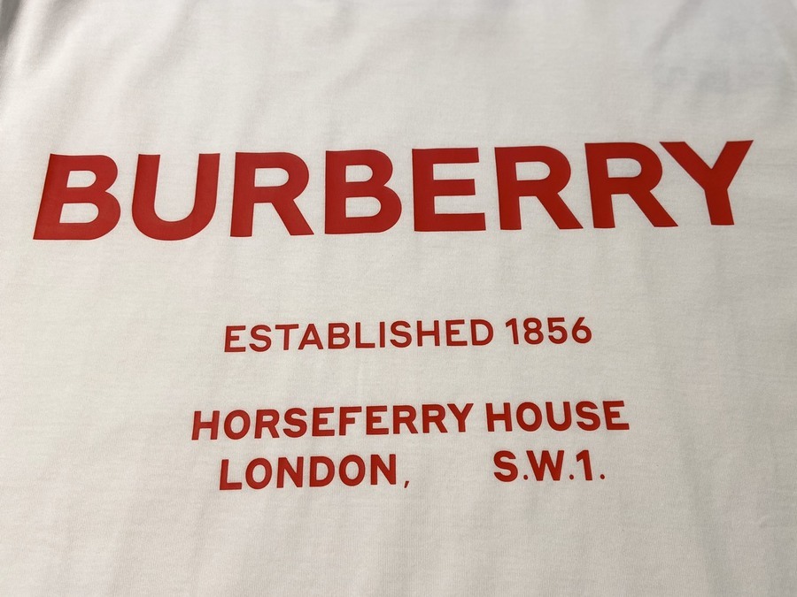 BURBERRY / バーバリー】クールネックTシャツ 【HORSE FERRY PRINT