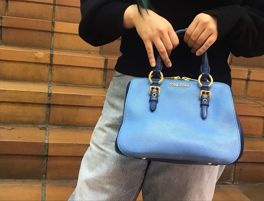 MIU MIU/ミュウミュウ】ミュウミュウらしいカラーのバッグが入荷