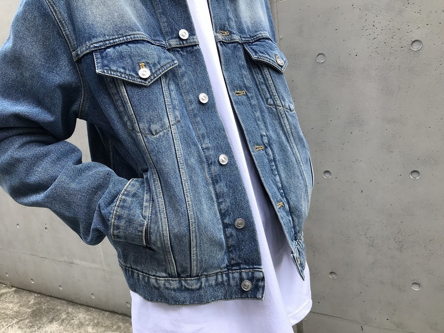 BALENCIAGA/バレンシアガ】よりCampaign Logo Denim Jacketが買取入荷