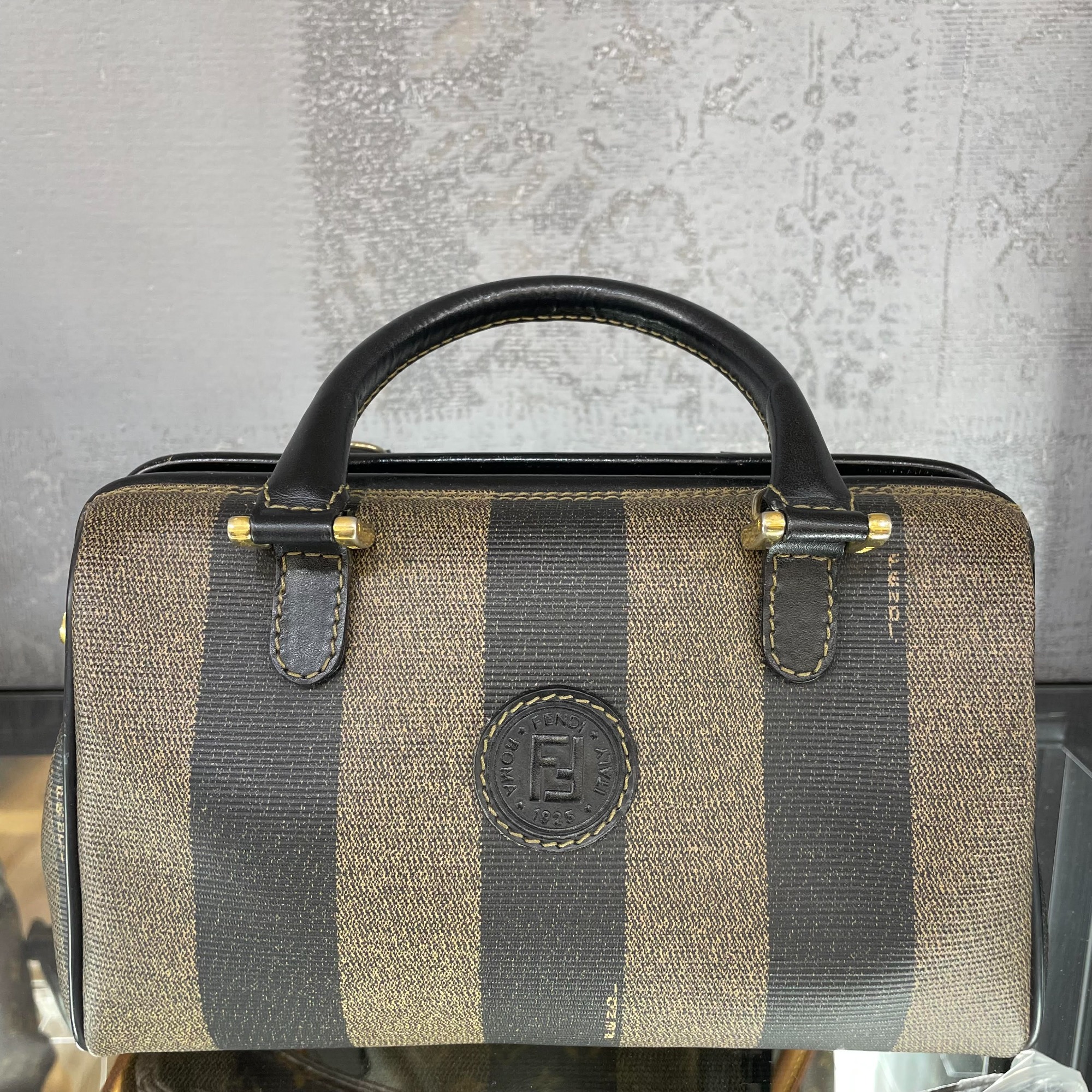 FENDI/フェンディ】ミニボストンバッグを買取入荷。[2023.03.10発行 