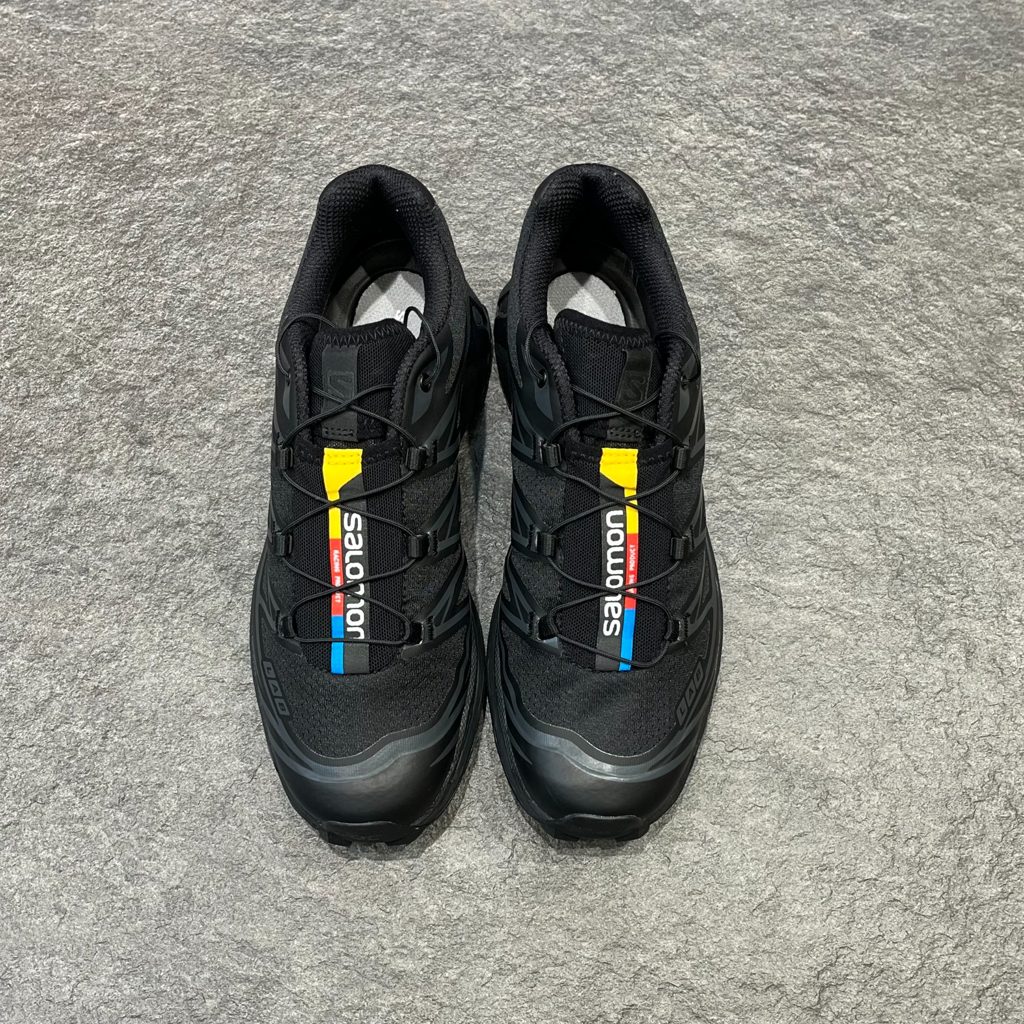 SALOMON XT-6 23㎝ ブラック新品 - スニーカー