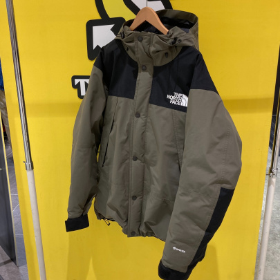 「アウトドアブランドのTHE NORTH FACE 」