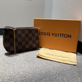 【LOUIS VUITTON】 ミニ・ポシェット・アクセソワール