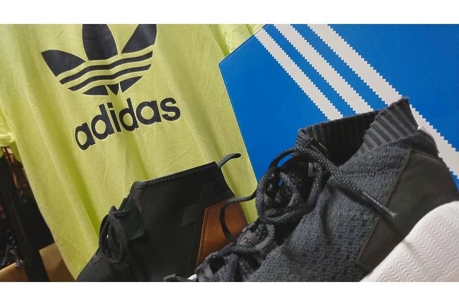 「adidasのアディダス 」