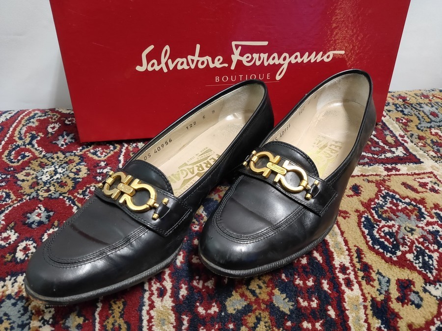 Salvatore Ferragamo／サルヴァトーレ フェラガモ】ビンテージパンプス 