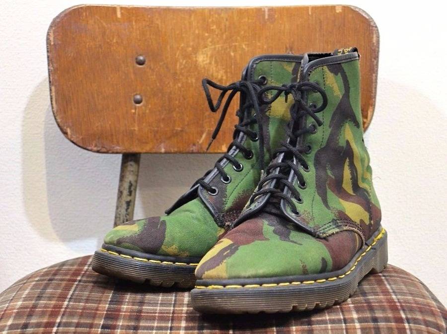 アメ村を象徴するフットウェアブランド。Dr.Martens/ドクターマーチン