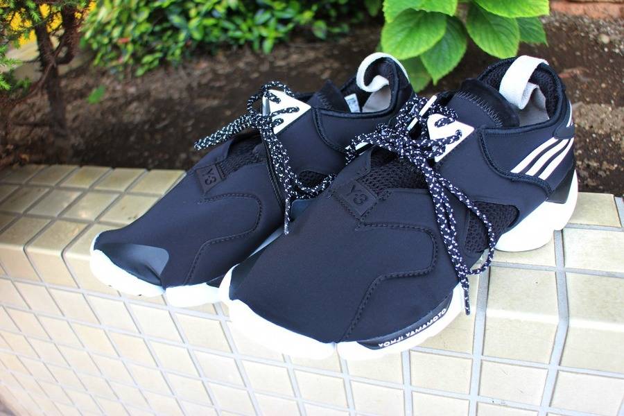 「Y-3のワイスリー 」