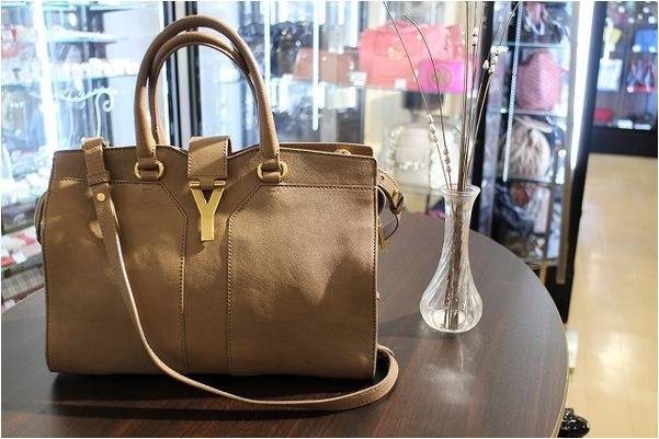 Yves Saint Laurent(イヴ・サンローラン)2WAYレザーバッグ入荷