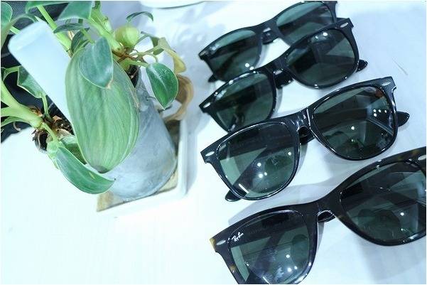 この夏にかかせないアイテムと言えばサングラス！RAY-BAN (レイバン