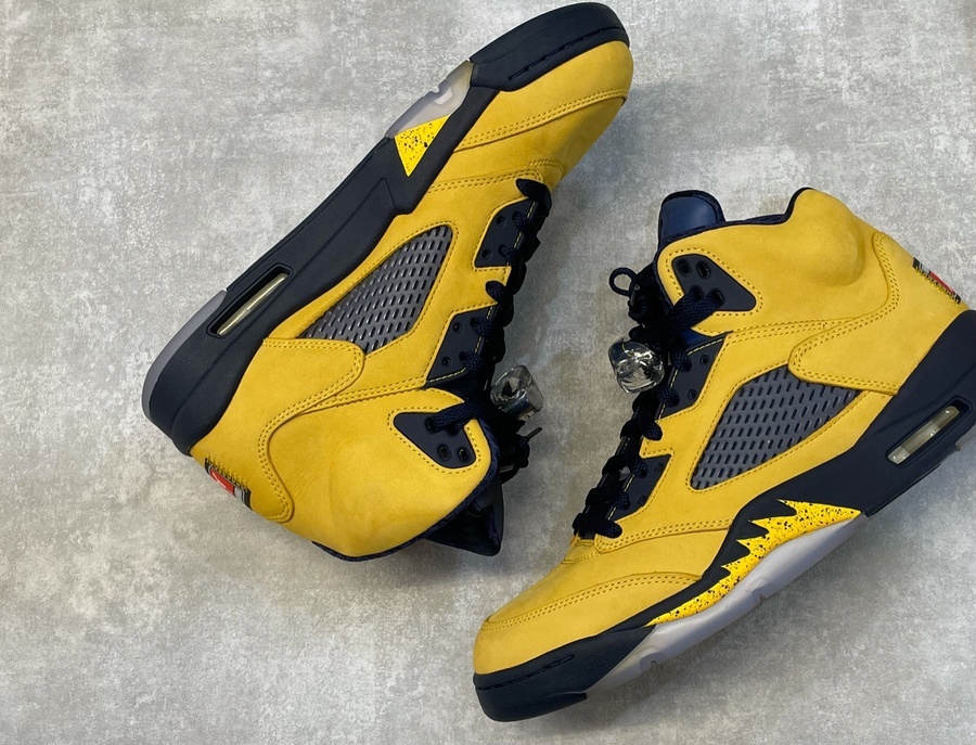 NIKE /ナイキ】のAIR JORDAN5 RETRO SP MICHIGANを買取入荷しました