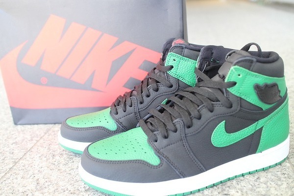 NIKE/ナイキ】よりAIR JORDAN 1 RETRO HIGH OG（Pine Green）が買取