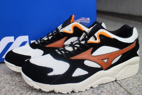 PATTA × MIZUNO/パタ×ミズノ】よりローカットスニーカー(SKY MEDAL  D1GD201155)が買取入荷。[2021.08.14発行]｜トレファクスタイル橋本店｜洋服・古着の買取と販売の専門店｜トレジャーファクトリー（トレファク）のファッションリユース