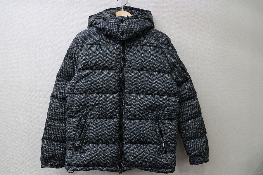 MONCLER/モンクレール】から青山店オープン記念モデルのダウン