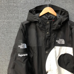 買取強化ブランド【SUPREME×THE NORTH FACE】エスロゴマウンテン