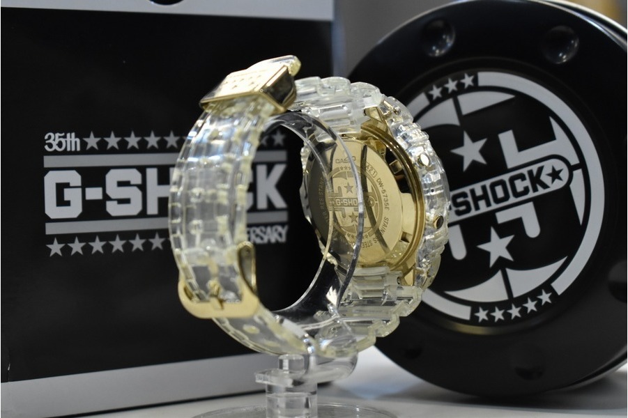 G-SHOCK】35周年限定 DW -5735E-7JR入荷[2020.11.25発行]｜トレファクスタイル本厚木駅前店｜洋服・古着の買取と販売の専門店｜トレジャーファクトリー（トレファク）のファッションリユース