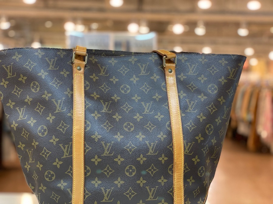 LOUIS VUITTON(ルイヴィトン)】サックショッピングトート M51108入荷