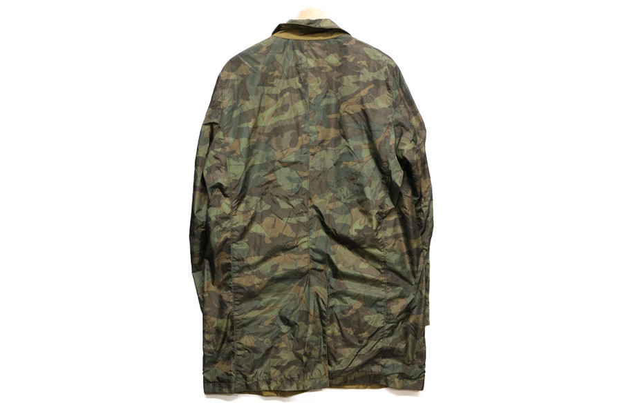 買取強化ブランド MONCLER(モンクレール)】Alain Camo Long Reversible Coat  買取入荷しました。[2021.02.06発行]｜トレファクスタイル八千代店｜洋服・古着の買取と販売の専門店｜トレジャーファクトリー（トレファク）のファッションリユース