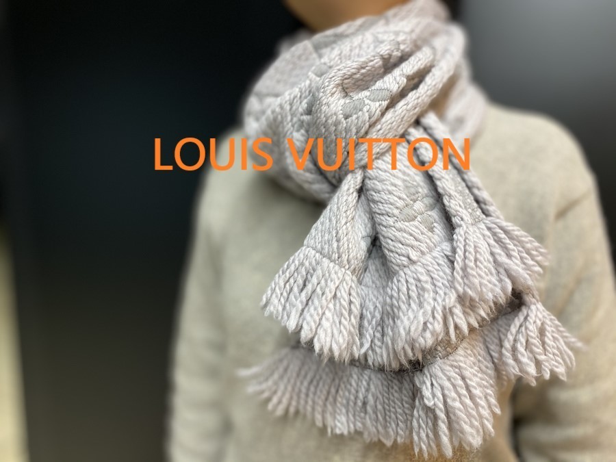 LOUIS VUITTON /ルイヴィトン】よりエシャルプ・ロゴマニアが入荷致し