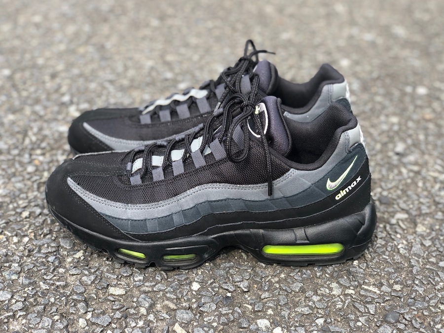 NIKE/ナイキ】から海外限定モデルAIR MAX95 BLACK入荷です。 【CV1635-002】  [2020.09.24発行]｜トレファクスタイル新大宮バイパス与野店｜洋服・古着の買取と販売の専門店｜トレジャーファクトリー（トレファク）のファッションリユース