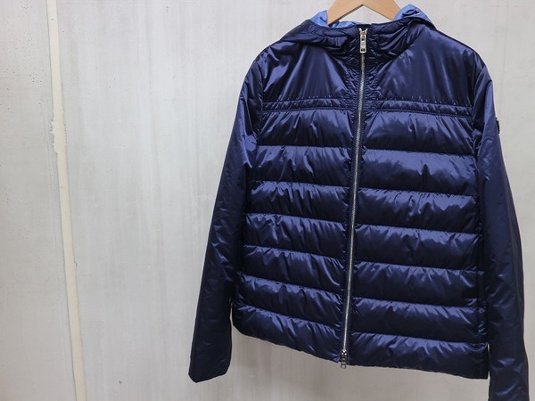 当店新入荷商品紹介！ 「PRADAプラダ NYLON PIUMA 型番290832