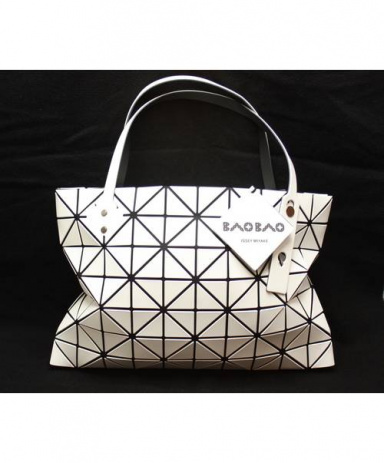 買取・査定情報 BAO BAO ISSEY MIYAKE(バオバオ イッセイミヤケ)トート