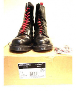 買取・査定情報 Dr.Martens（ドクターマーチン） レースアップブーツ SWAGGER（スワッガー）別注  参考価格39,900円｜洋服や古着の買取と販売【トレファクスタイル】