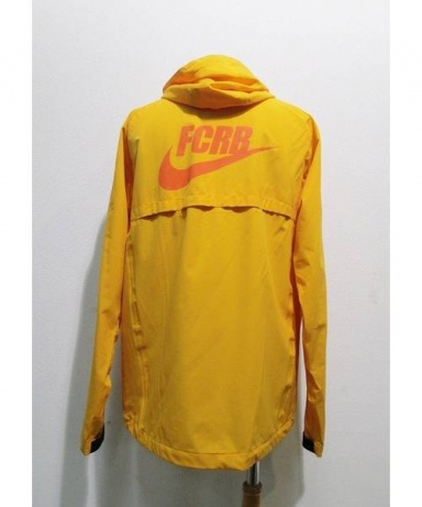 買取・査定情報 NIKE ナイロンパーカー FCRB×NIKE×SOPH トリプルコラボ