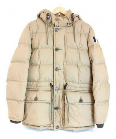 買取 査定情報 Moncler モンクレール ダウンジャケット Montserrat モンセラ ベージュ 238 Size 1 S M相当 洋服や古着の買取と販売 トレファクスタイル