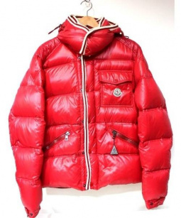 買取・査定情報 MONCLER モンクレール ダウンジャケット BRANSON レッド SIZE 4(XL)  定価￥149.100｜洋服や古着の買取と販売【トレファクスタイル】