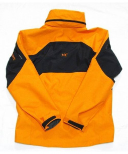 買取・査定情報 ARCTERYX×BEAMS BEAMS35th別注 Stinger Jacket ...