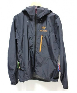 買取・査定情報 ARCTERYX×BEAMS アークテリクス×ビームス アルファSLシェルジャケット  参考価格￥63.000｜洋服や古着の買取と販売【トレファクスタイル】