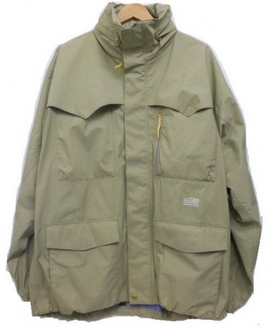 買取 査定情報 Levi S Fenom リーバイスフェノム マウンテンパーカー メンズ ベージュ Size L 洋服や古着の買取と販売 トレファクスタイル