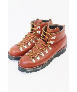 買取・査定情報 Danner ダナー マウンテンブーツ ブラウン 8 1/2 D 30520 MOUNTAIN LIGHT マウンテンライト 黒タグ  ビブラムソール｜洋服や古着の買取と販売【トレファクスタイル】