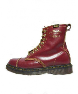 買取・査定情報 Dr.Martens(ドクターマーチン） 8ホールブーツ ワインレッド 復刻Cappersモデル  参考価格￥41660｜洋服や古着の買取と販売【トレファクスタイル】