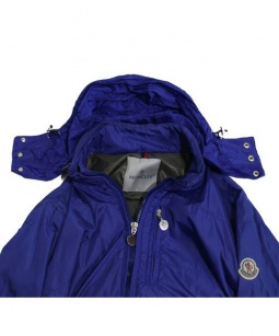 買取・査定情報 MONCLER モンクレール ナイロンジャケット メンズ ブルー SIZE M｜洋服や古着の買取と販売【トレファクスタイル】