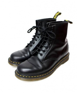 買取・査定情報 Dr.Martens ドクターマーチン 8ホールブーツ ブラック SIZE 26cm(UK  7)｜洋服や古着の買取と販売【トレファクスタイル】