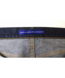 買取・査定情報 DENIM BY VANQUISH & FRAGMENT(デニムバイバンキッシュ&フラグメント)ノンウォッシュロークロッチクロップド デニム｜洋服や古着の買取と販売【トレファクスタイル】