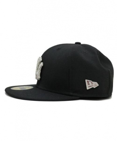 買取・査定情報 Swarovski(R) Elements×New Era(スワロフスキー