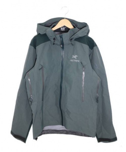 買取・査定情報 ARCTERYX(アークテリクス)ベータARジャケット｜洋服や古着の買取と販売【トレファクスタイル】